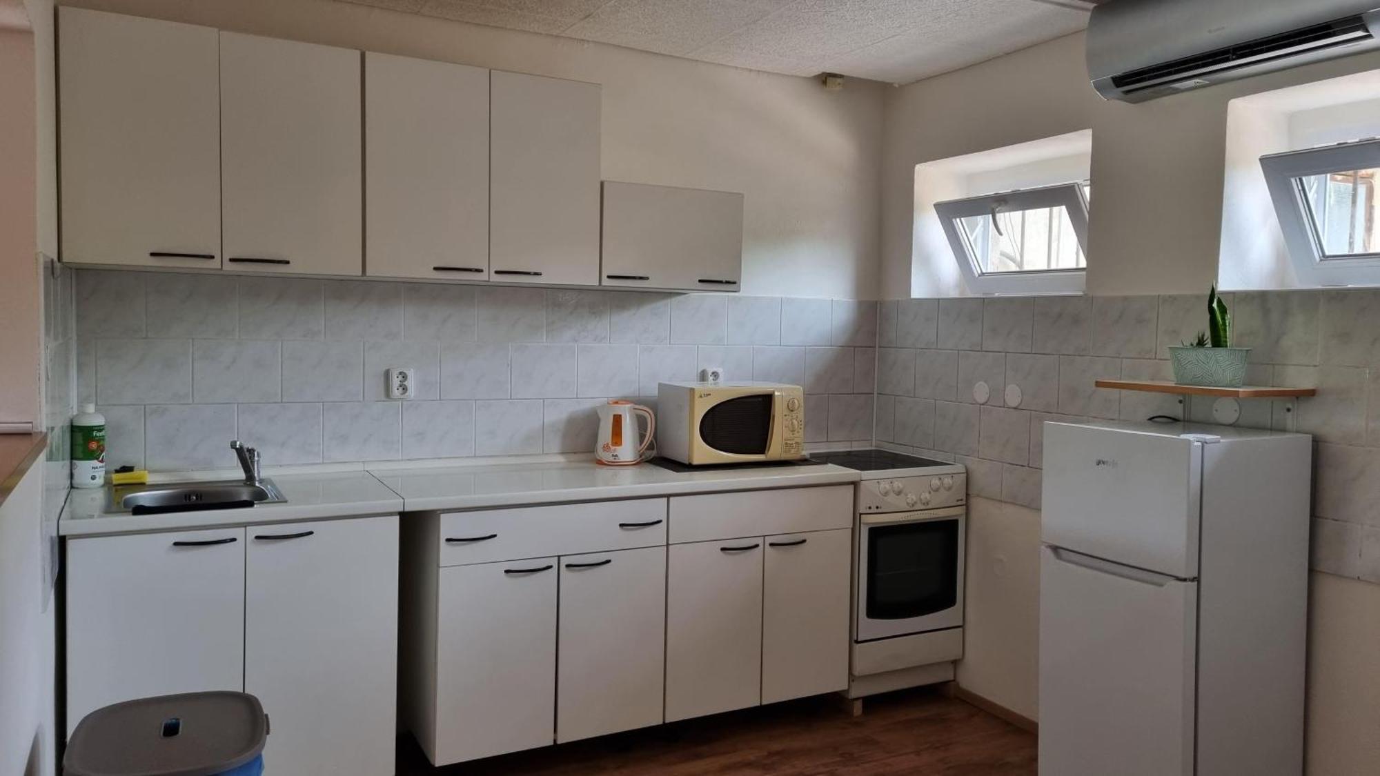 Apartmany Vinarstvi Klucov Lstibor Exterior foto