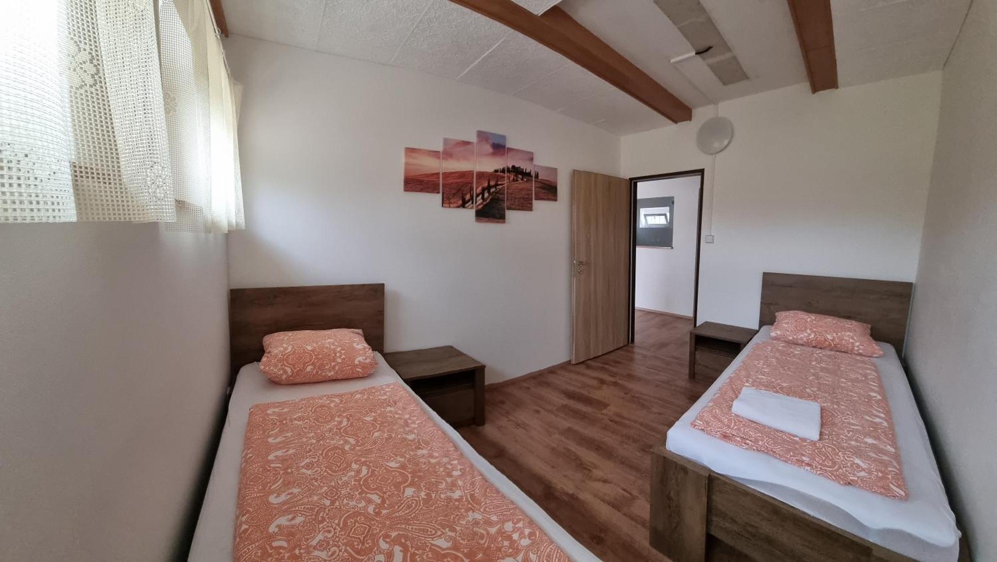 Apartmany Vinarstvi Klucov Lstibor Exterior foto