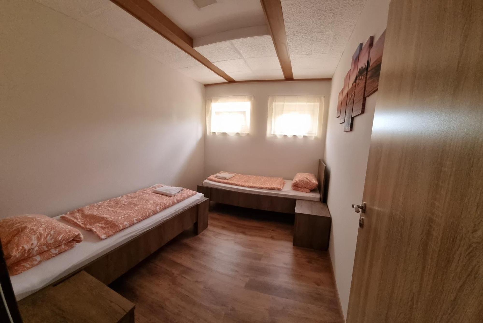Apartmany Vinarstvi Klucov Lstibor Exterior foto